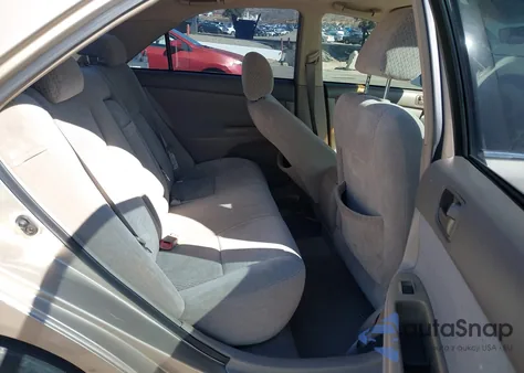 2004 Toyota Camry Le from USA, damaged, VIN 4T1BE32K14U873695